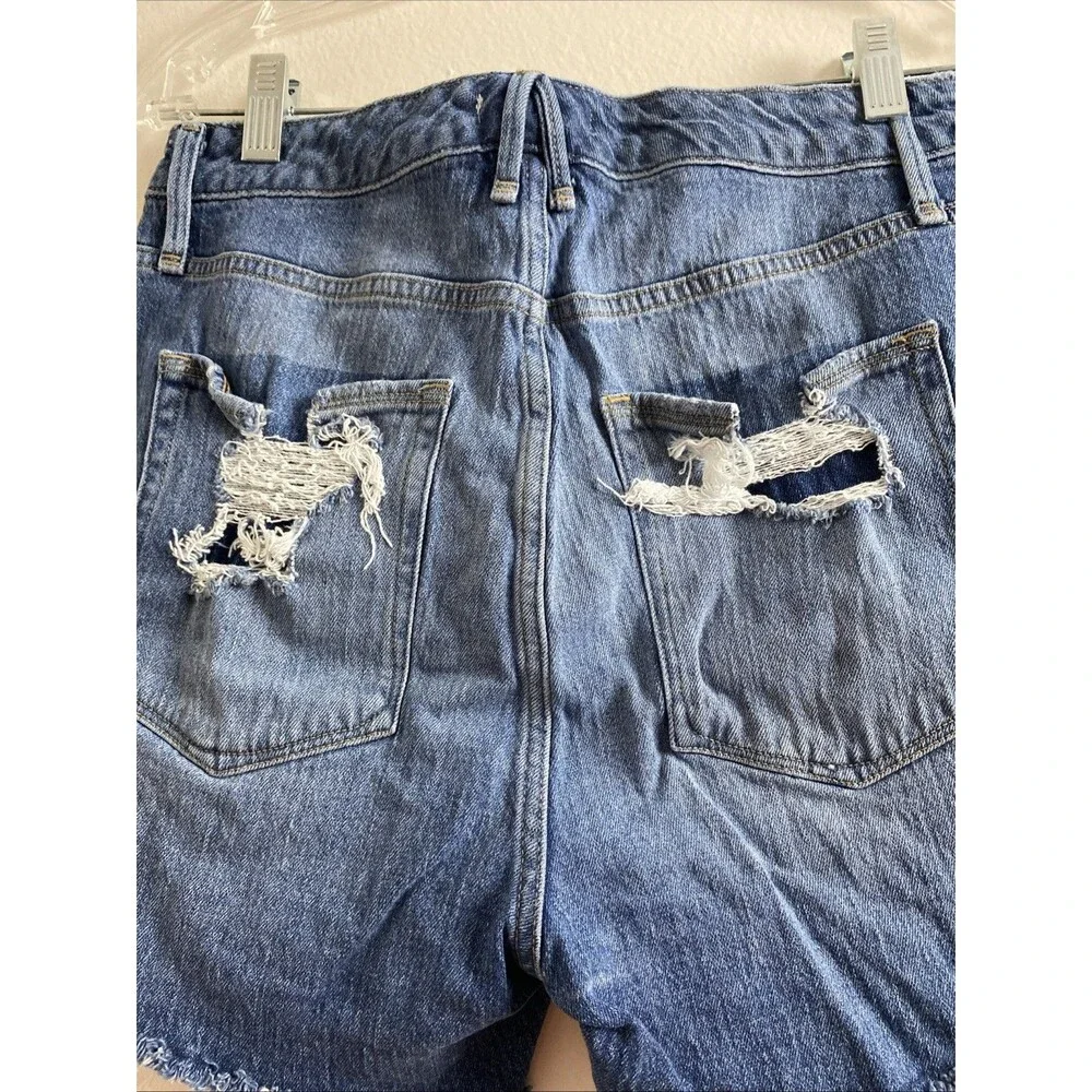 Good American Shorts Women 8/29 High Rise Distressed Bombshell Cutoff Cheeky